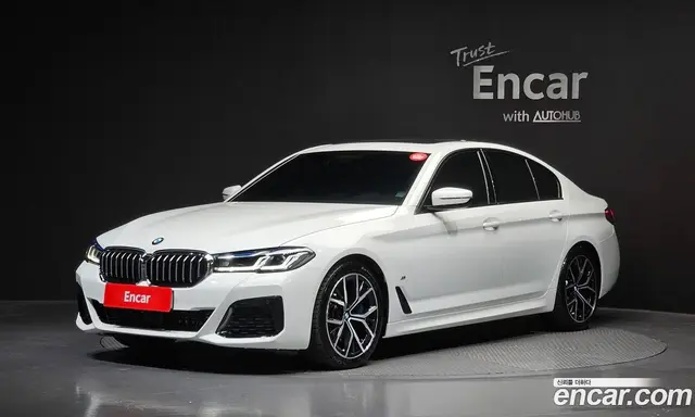 BMW 5 серия, 2023, 17 061 км