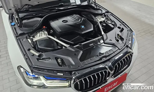 BMW 5 серия 2023 2.0 автомат (гидро), миниатюра 6