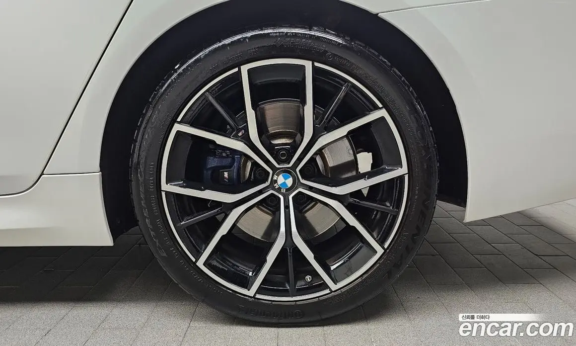 BMW 5 серия 2023 2.0 автомат (гидро), фото 7