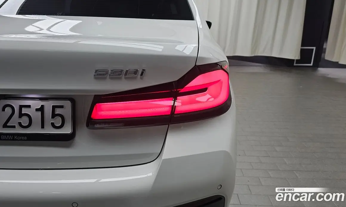 BMW 5 серия 2023 2.0 автомат (гидро), фото 9