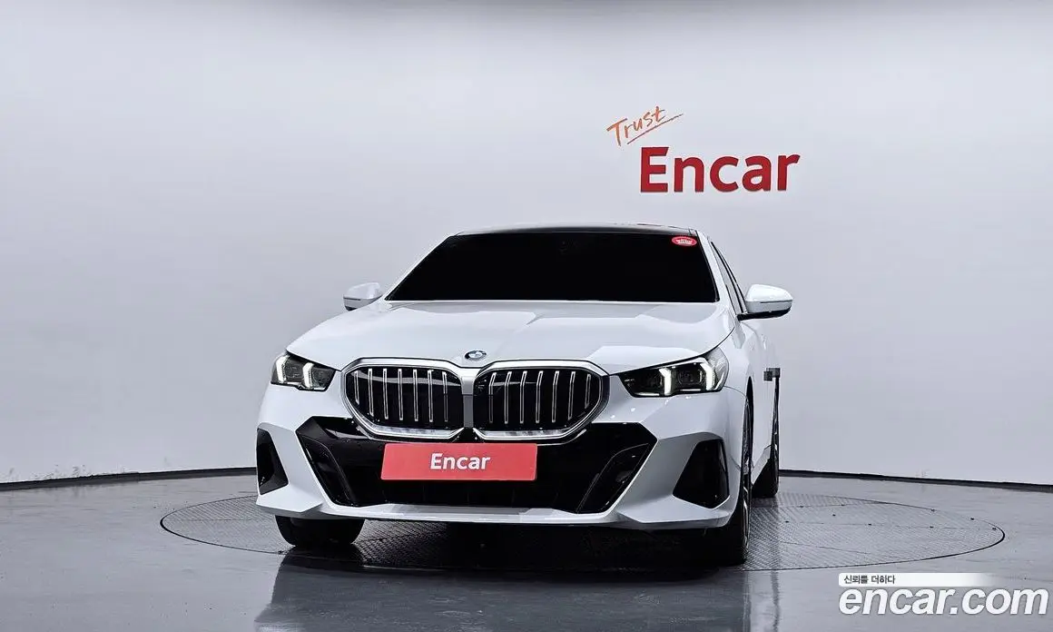 BMW 5 серия 2025 2.0 автомат (гидро), фото 3 BMW 5 серия 2025 2.0 автомат (гидро), фото 3