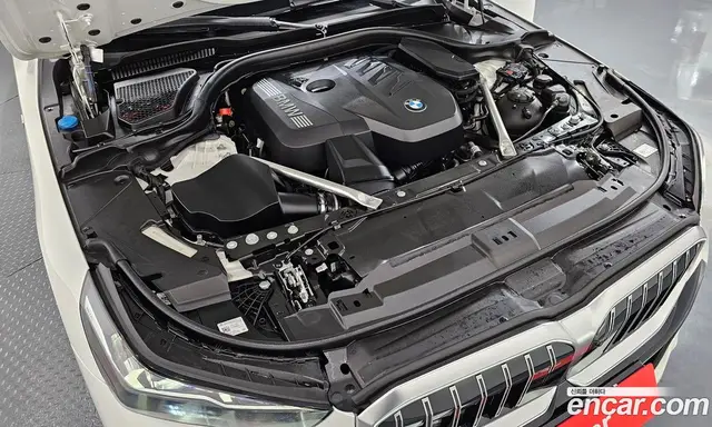 BMW 5 серия 2025 2.0 автомат (гидро), миниатюра 6 BMW 5 серия 2025 2.0 автомат (гидро), миниатюра 6