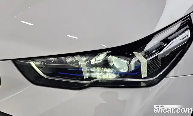 BMW 5 серия 2025 2.0 автомат (гидро), миниатюра 8 BMW 5 серия 2025 2.0 автомат (гидро), миниатюра 8