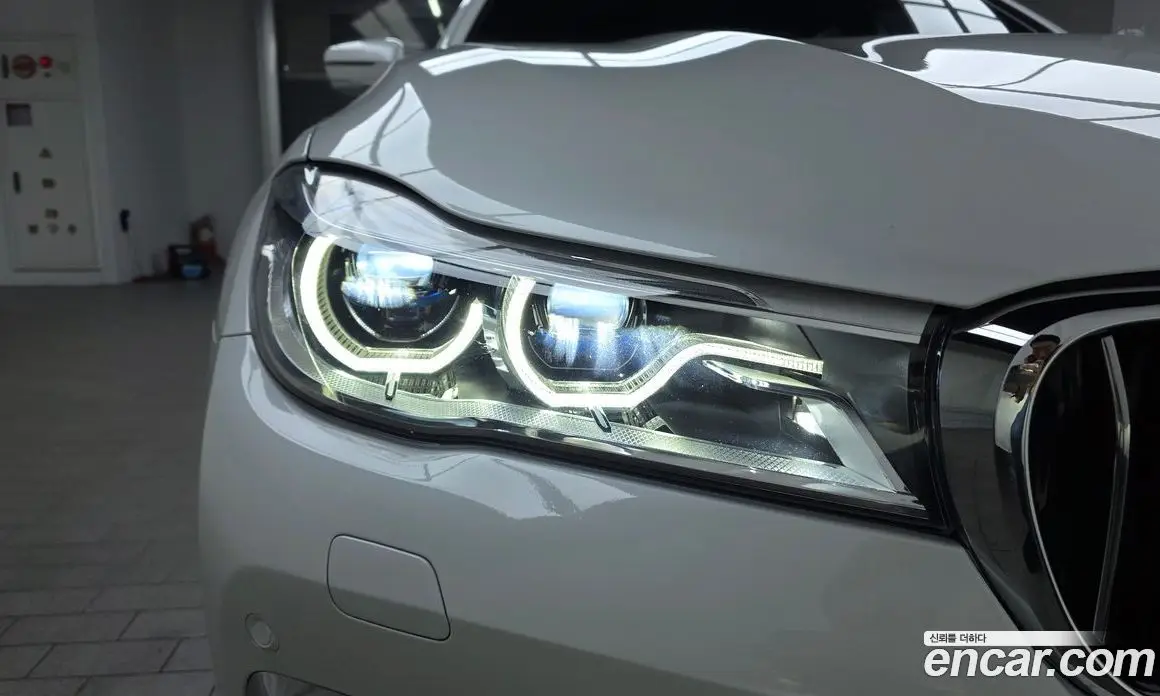 BMW 7 серия 2017 3.0 автомат (гидро), фото 7 BMW 7 серия 2017 3.0 автомат (гидро), фото 7