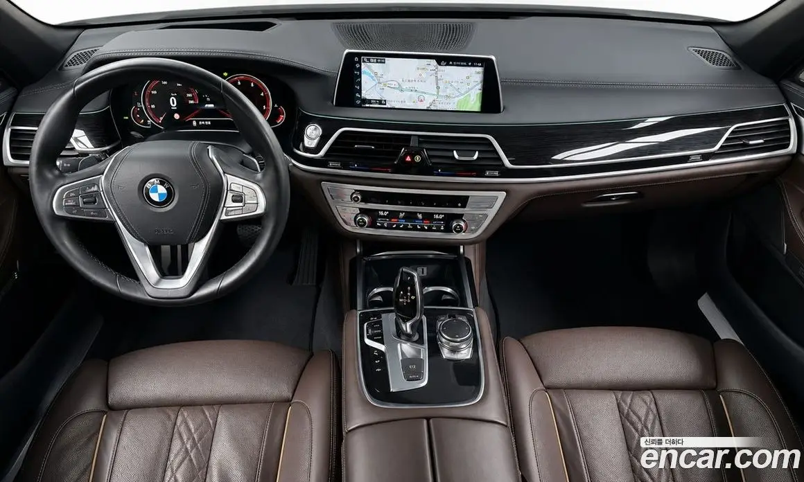 BMW 7 серия 2017 3.0 автомат (гидро), фото 9 BMW 7 серия 2017 3.0 автомат (гидро), фото 9