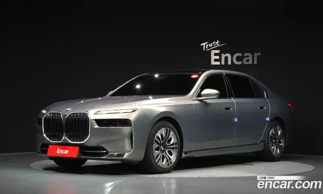 BMW 7 серия, 2023, 52 068 км