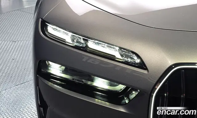 BMW 7 серия 2023 3.0 автомат (гидро), миниатюра 8