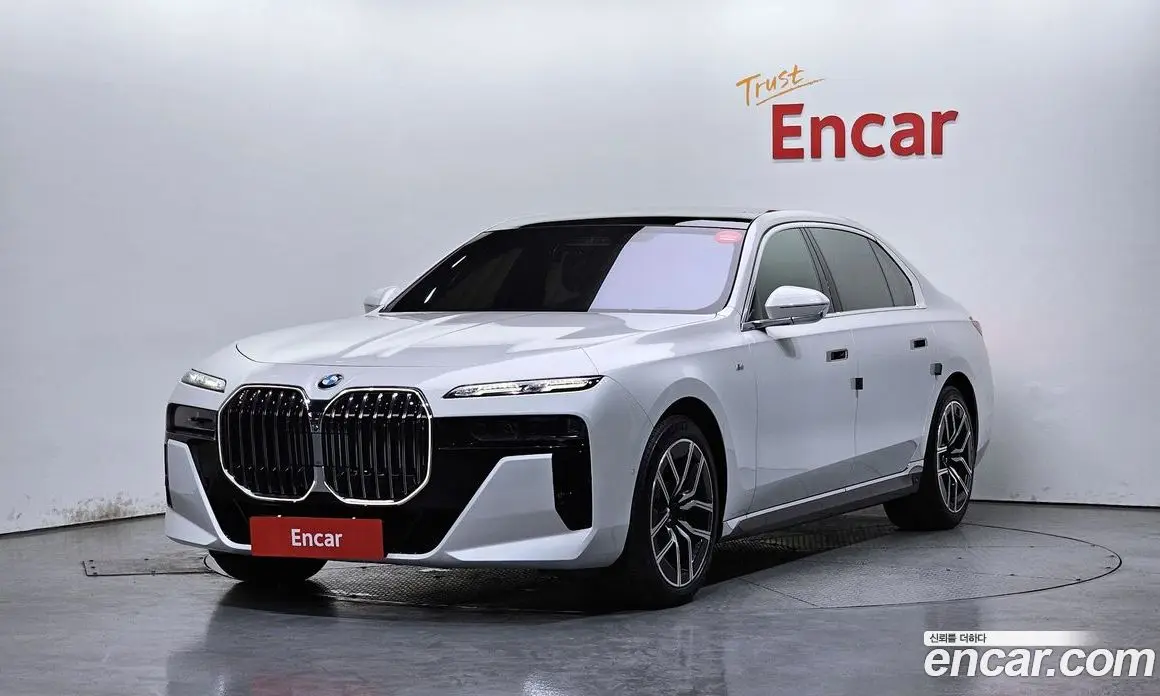 BMW 7 серия 2024 3.0 автомат (гидро), фото 1 BMW 7 серия 2024 3.0 автомат (гидро), фото 1
