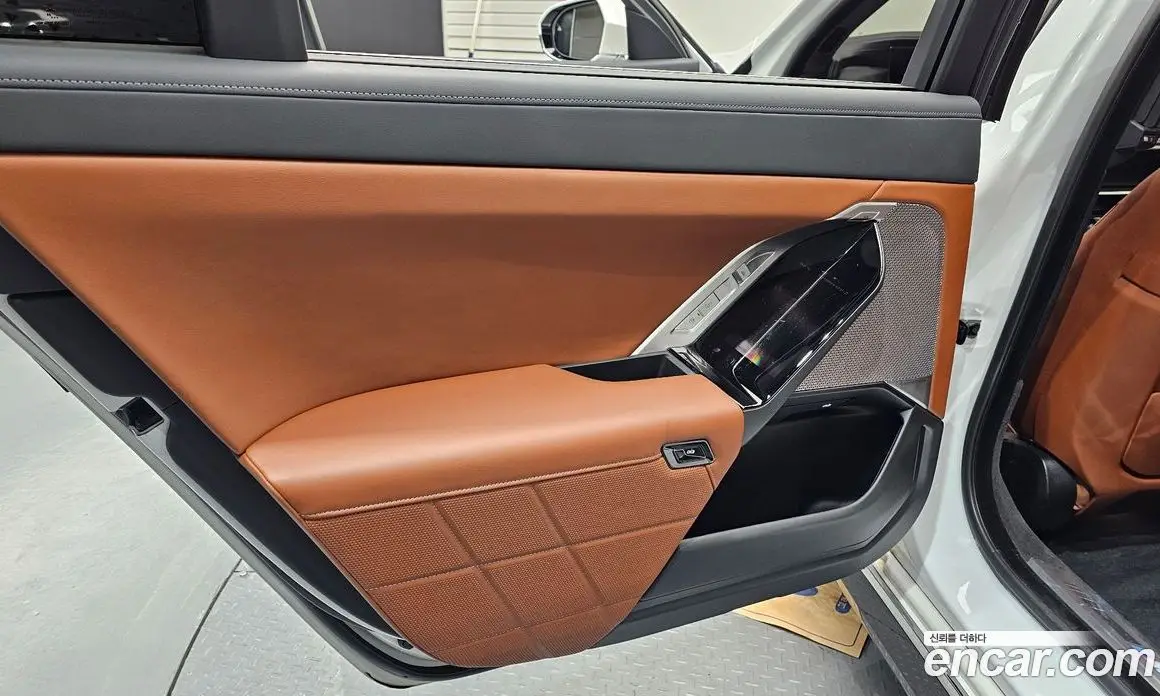 BMW 7 серия 2024 3.0 автомат (гидро), фото 15 BMW 7 серия 2024 3.0 автомат (гидро), фото 15