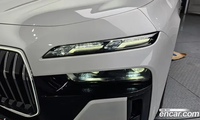 BMW 7 серия 2024 3.0 автомат (гидро), миниатюра 8 BMW 7 серия 2024 3.0 автомат (гидро), миниатюра 8
