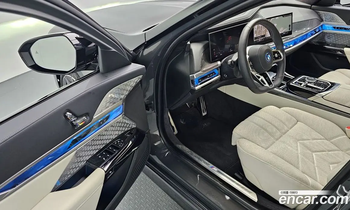 BMW i7 2025 0.3 автомат (гидро), фото 13 BMW i7 2025 0.3 автомат (гидро), фото 13