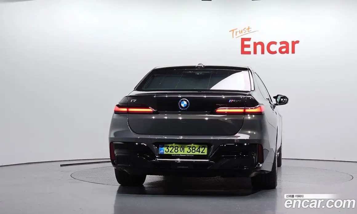 BMW i7 2025 0.3 автомат (гидро), фото 4 BMW i7 2025 0.3 автомат (гидро), фото 4