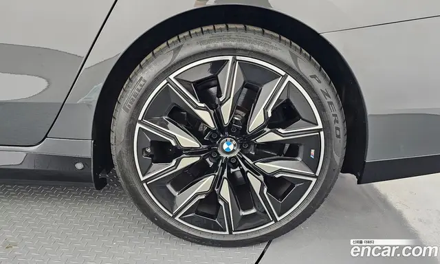 BMW i7 2025 0.3 автомат (гидро), миниатюра 7 BMW i7 2025 0.3 автомат (гидро), миниатюра 7