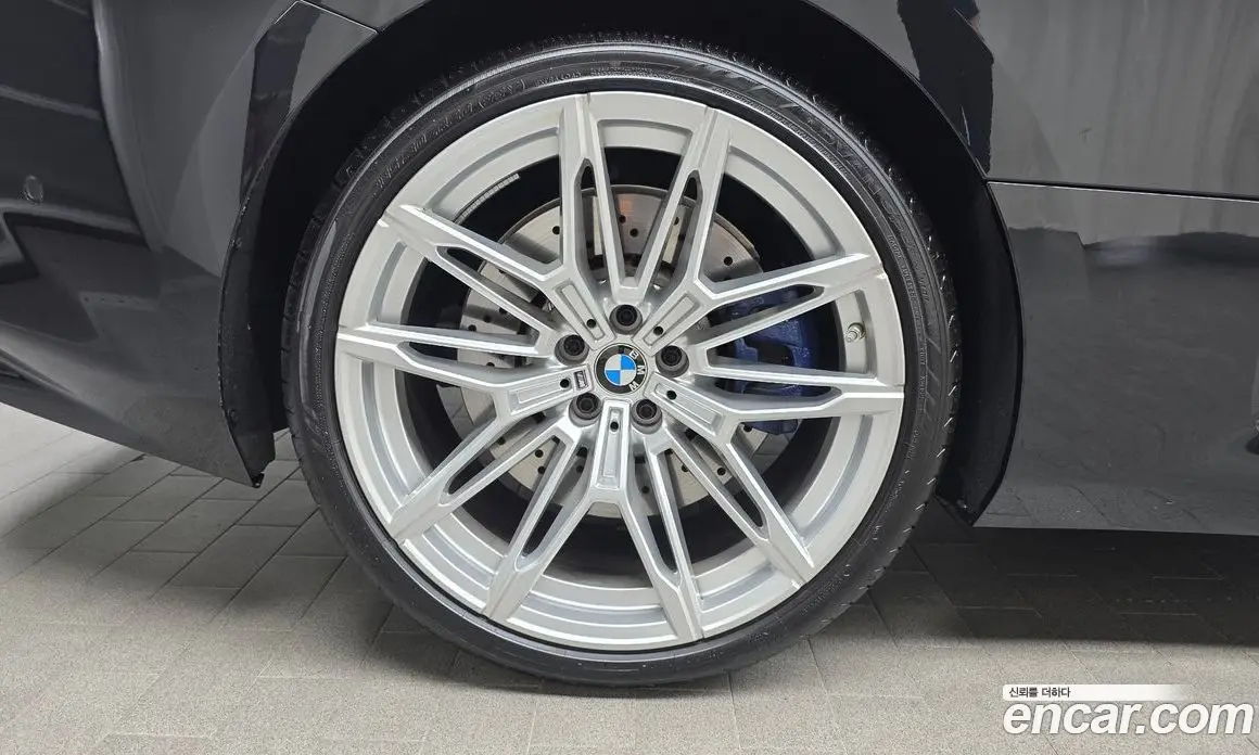 BMW M2 2025 3.0 автомат (гидро), фото 5 BMW M2 2025 3.0 автомат (гидро), фото 5