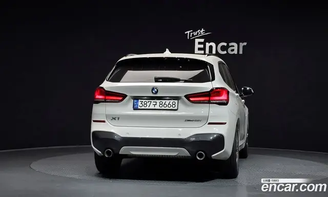 BMW X1 2020 2.0 автомат (гидро), миниатюра 4 BMW X1 2020 2.0 автомат (гидро), миниатюра 4