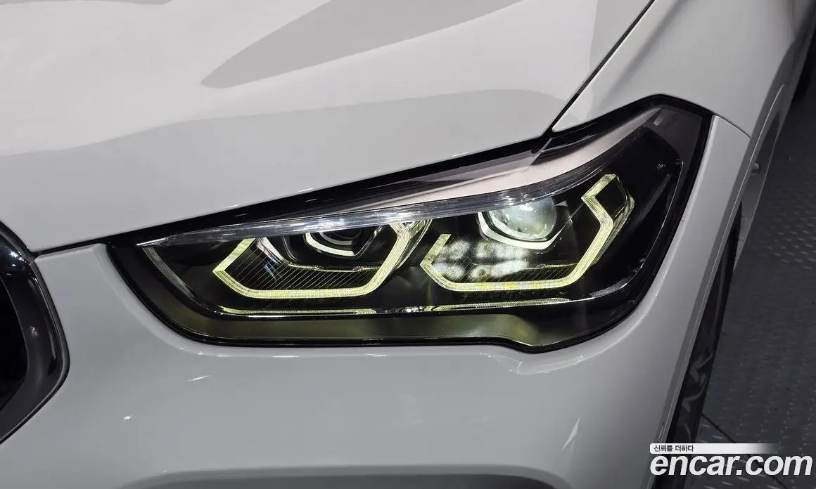 BMW X1 2020 2.0 автомат (гидро), фото 8 BMW X1 2020 2.0 автомат (гидро), фото 8