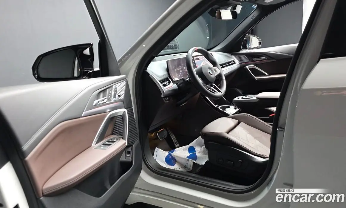 BMW X1 2025 2.0 автомат (гидро), фото 13 BMW X1 2025 2.0 автомат (гидро), фото 13