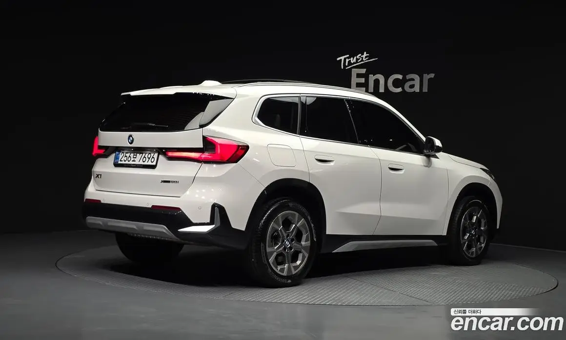 BMW X1 2025 2.0 автомат (гидро), фото 2 BMW X1 2025 2.0 автомат (гидро), фото 2