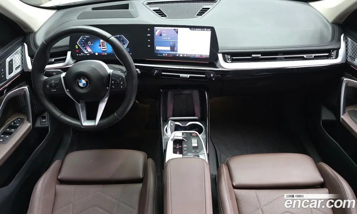 BMW X1 2025 2.0 автомат (гидро), фото 10 BMW X1 2025 2.0 автомат (гидро), фото 10