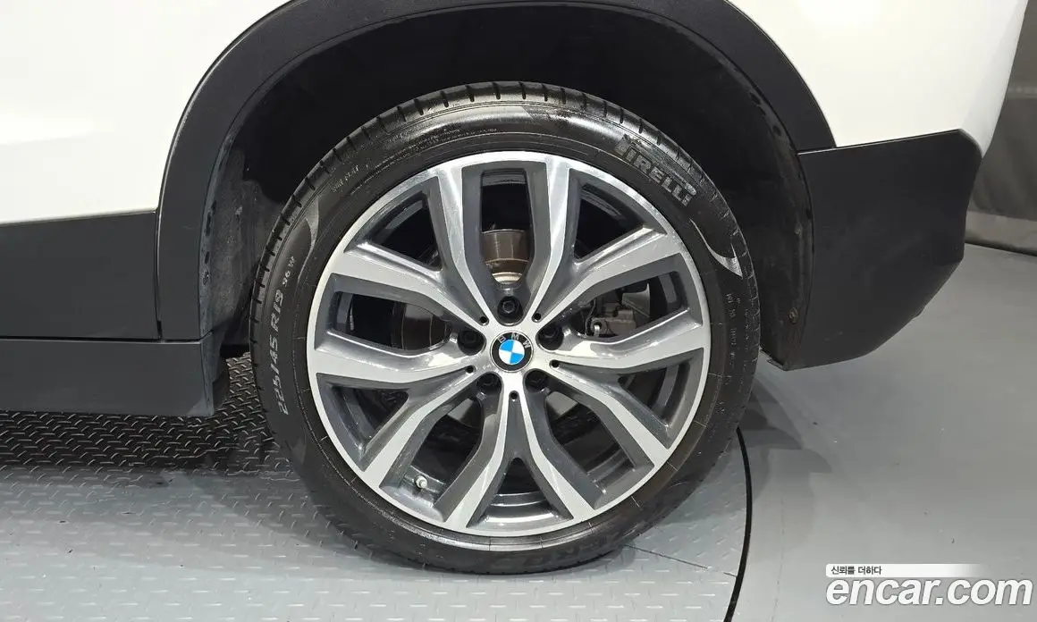 BMW X2 2019 2.0 автомат (гидро), фото 7 BMW X2 2019 2.0 автомат (гидро), фото 7