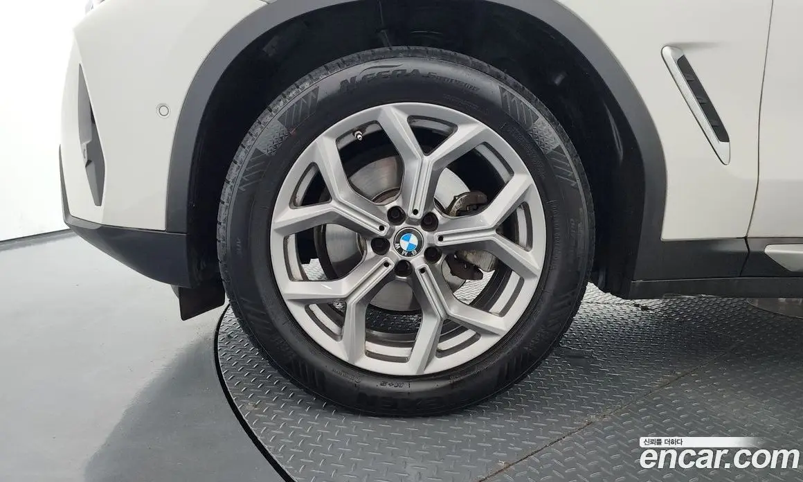 BMW X3 2022 2.0 автомат (гидро), фото 4 BMW X3 2022 2.0 автомат (гидро), фото 4