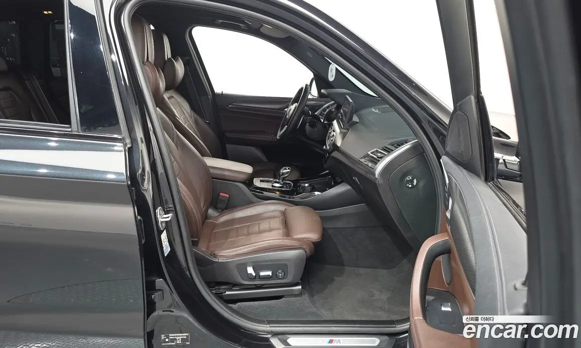 BMW X3 2022 2.0 автомат (гидро), фото 16