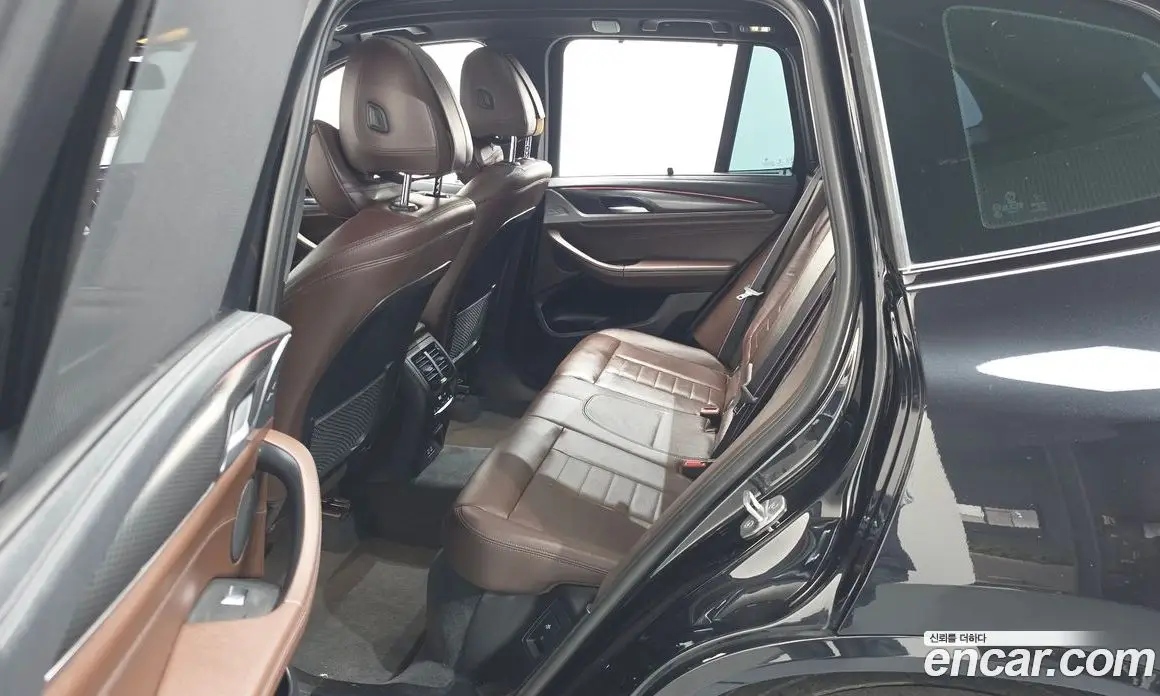 BMW X3 2022 2.0 автомат (гидро), фото 17