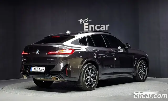 BMW X4 2022 2.0 автомат (гидро), миниатюра 2