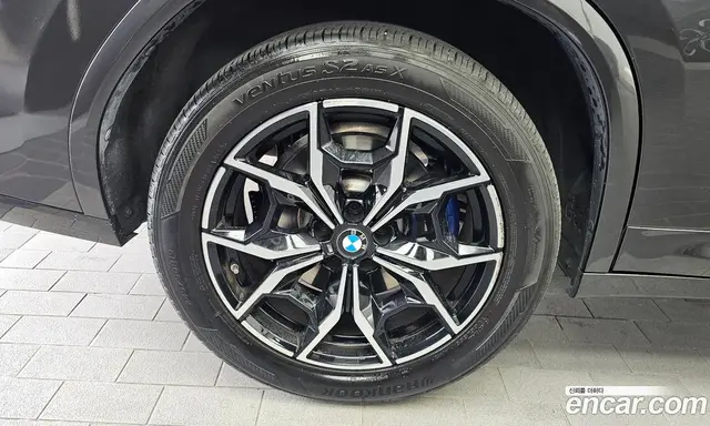 BMW X4 2022 2.0 автомат (гидро), миниатюра 5