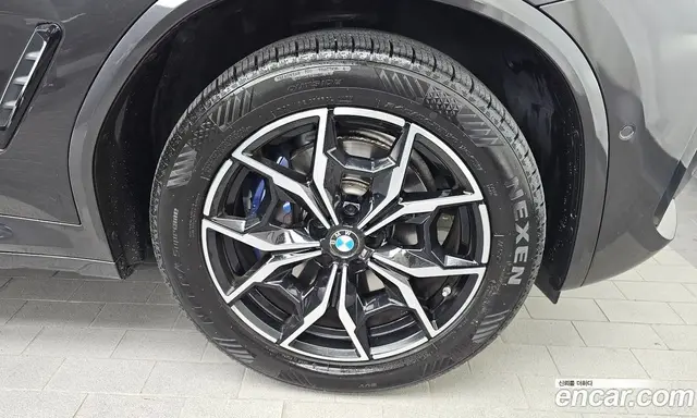 BMW X4 2022 2.0 автомат (гидро), миниатюра 7