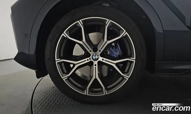 BMW X6 2021 3.0 автомат (гидро), миниатюра 4