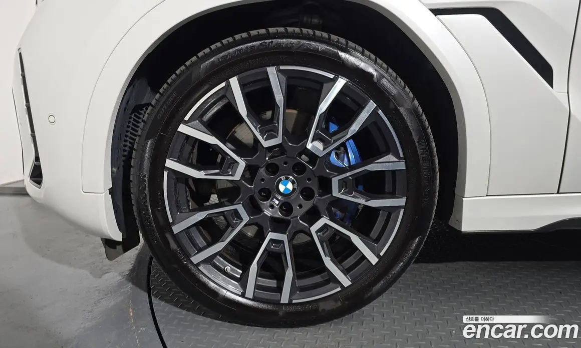BMW X6 2024 3.0 автомат (гидро), фото 5 BMW X6 2024 3.0 автомат (гидро), фото 5