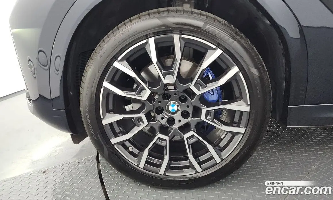 BMW X6 2025 3.0 автомат (гидро), фото 5 BMW X6 2025 3.0 автомат (гидро), фото 5