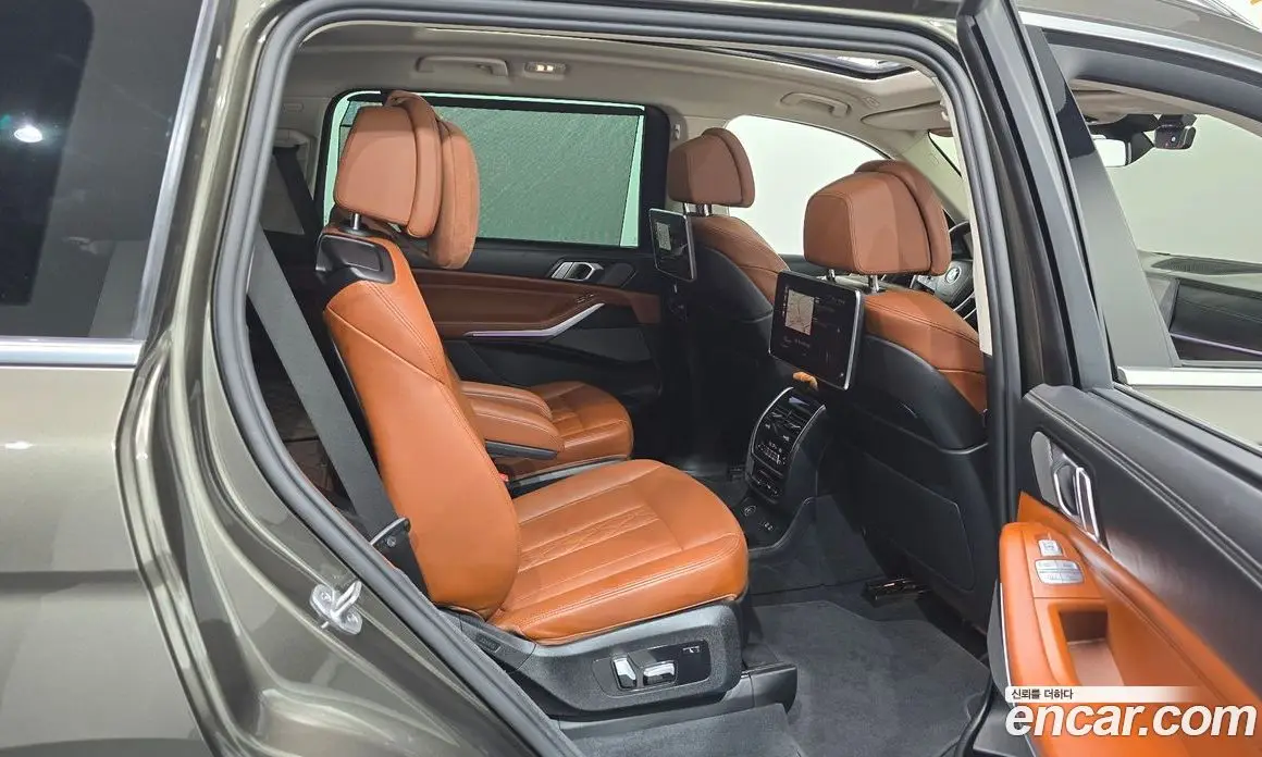 BMW X7 2022 3.0 автомат (гидро), фото 17 BMW X7 2022 3.0 автомат (гидро), фото 17