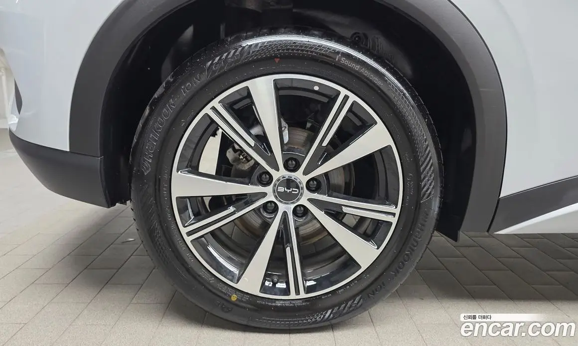 BYD Atto 3 2025 0.1 автомат (гидро), фото 4 BYD Atto 3 2025 0.1 автомат (гидро), фото 4