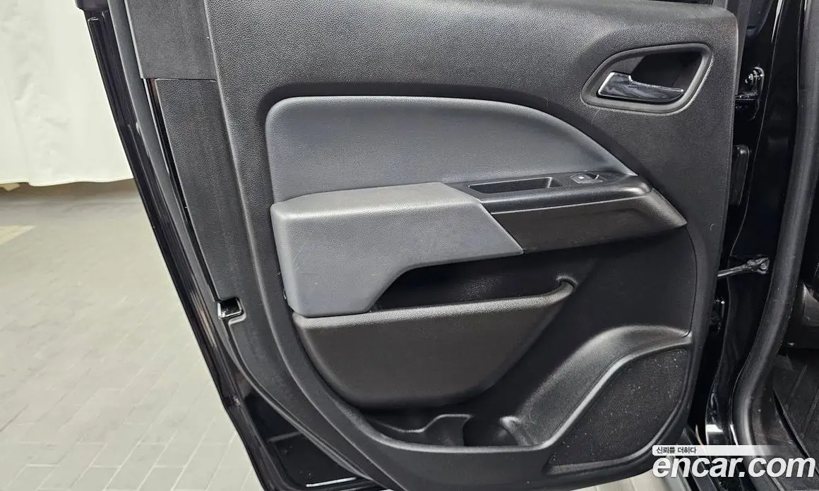 Chevrolet Colorado 2022 3.6 автомат (гидро), фото 15 Chevrolet Colorado 2022 3.6 автомат (гидро), фото 15
