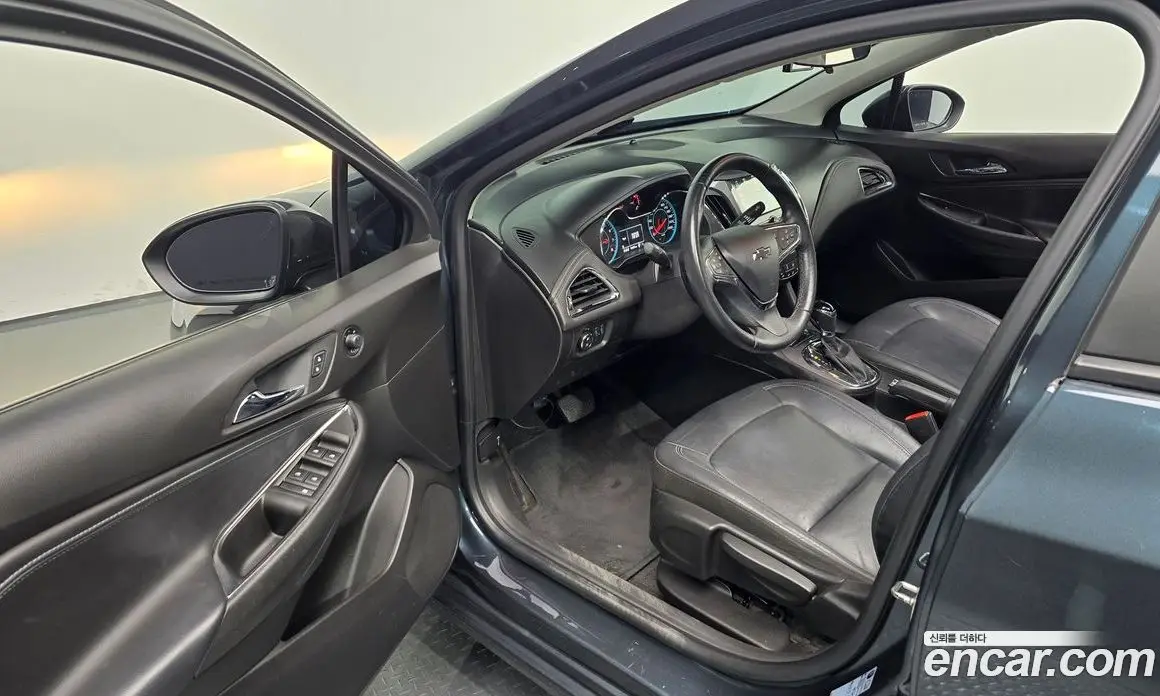 Chevrolet Cruze 2017 1.4 автомат (гидро), фото 17