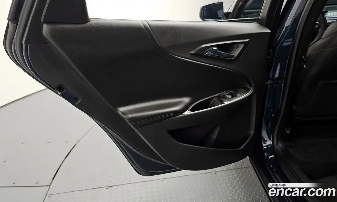 Chevrolet Malibu 2016 2.0 автомат (гидро), фото 15