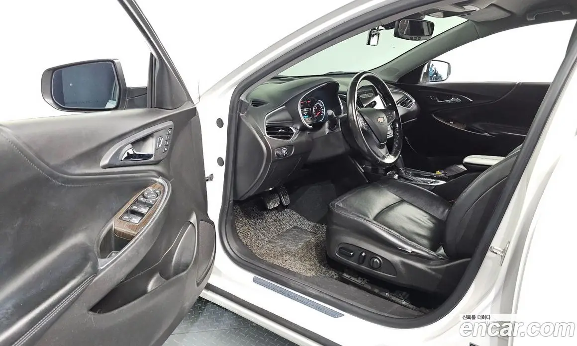Chevrolet Malibu 2017 2.0 автомат (гидро), фото 12 Chevrolet Malibu 2017 2.0 автомат (гидро), фото 12