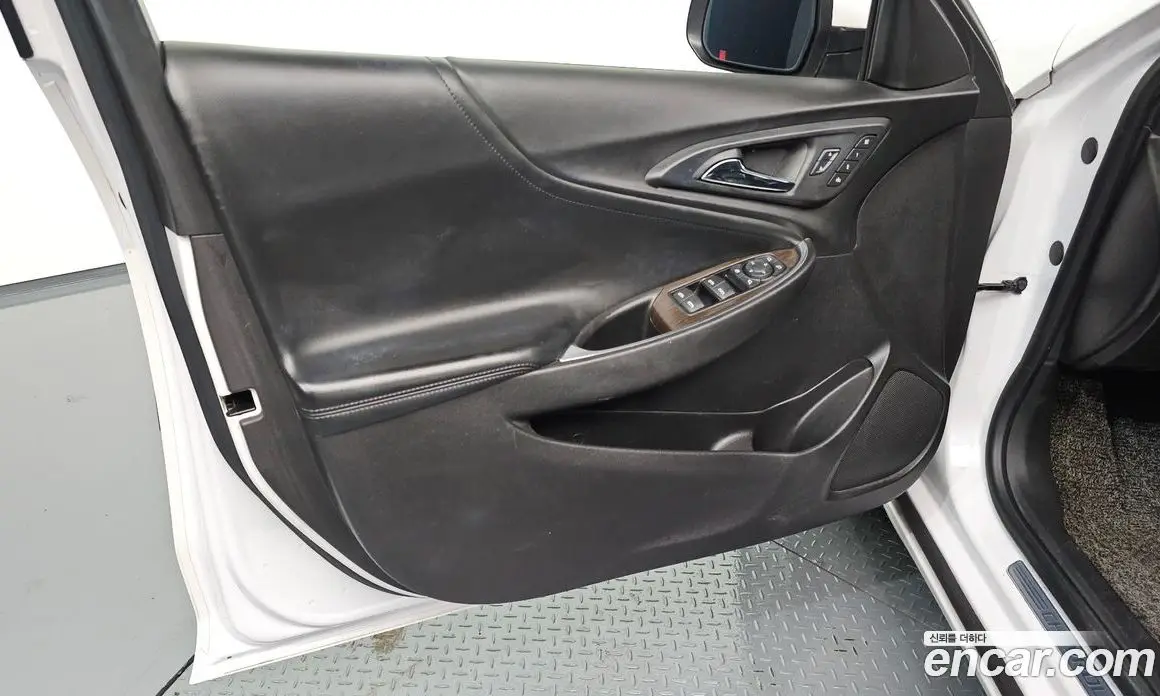 Chevrolet Malibu 2017 2.0 автомат (гидро), фото 13 Chevrolet Malibu 2017 2.0 автомат (гидро), фото 13