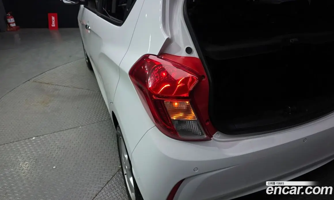 Chevrolet Spark 2016 1.0 автомат (гидро), фото 9 Chevrolet Spark 2016 1.0 автомат (гидро), фото 9