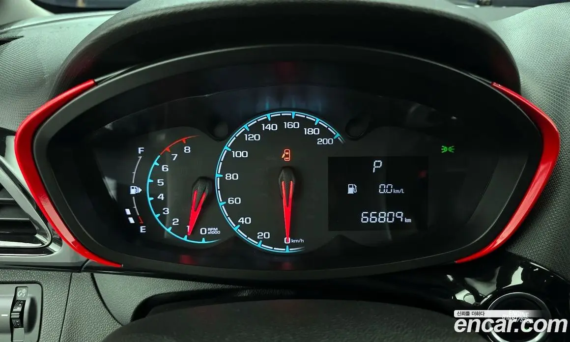 Chevrolet Spark 2016 1.0 автомат (гидро), фото 11
