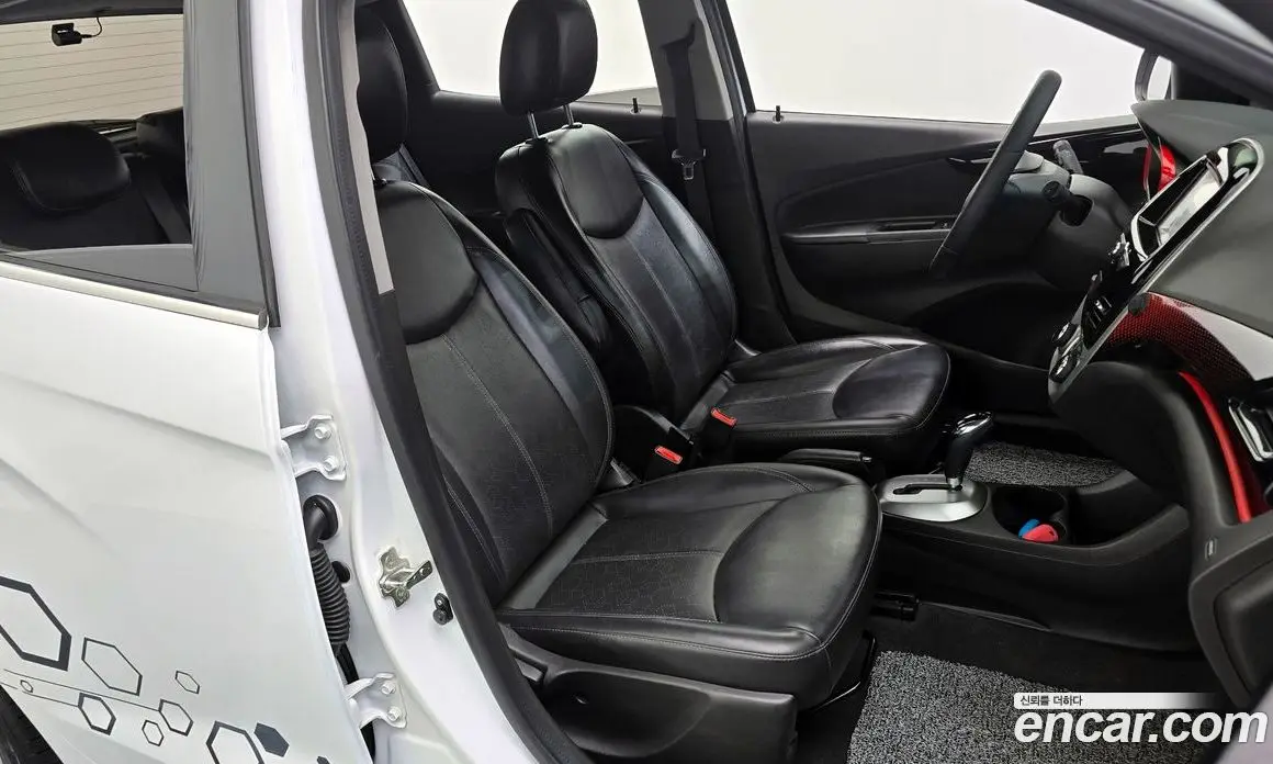 Chevrolet Spark 2016 1.0 автомат (гидро), фото 18