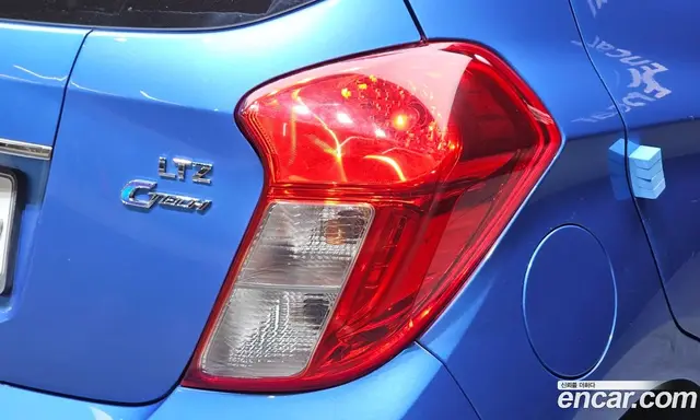 Chevrolet Spark 2016 1.0 автомат (гидро), миниатюра 9