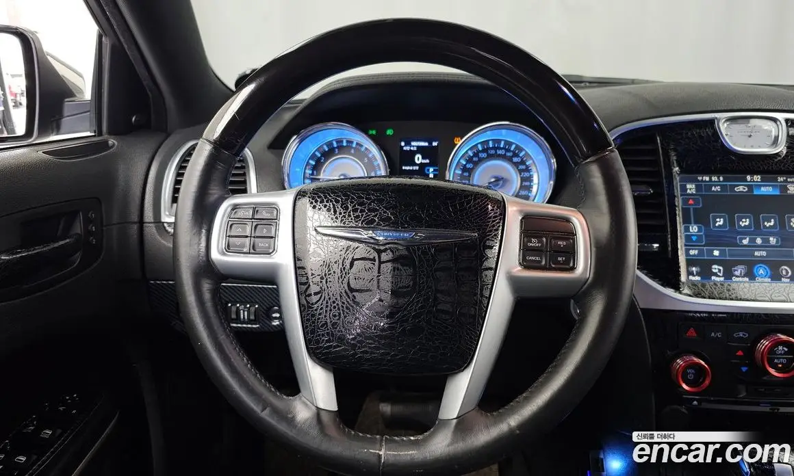 Chrysler 300C 2013 3.0 автомат (гидро), фото 13 Chrysler 300C 2013 3.0 автомат (гидро), фото 13