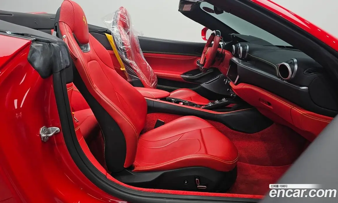 Ferrari Portofino 2019 3.9 автомат (гидро), фото 13 Ferrari Portofino 2019 3.9 автомат (гидро), фото 13