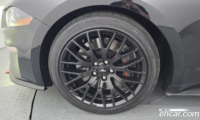 Ford Mustang 2021 5.0 автомат (гидро), миниатюра 5