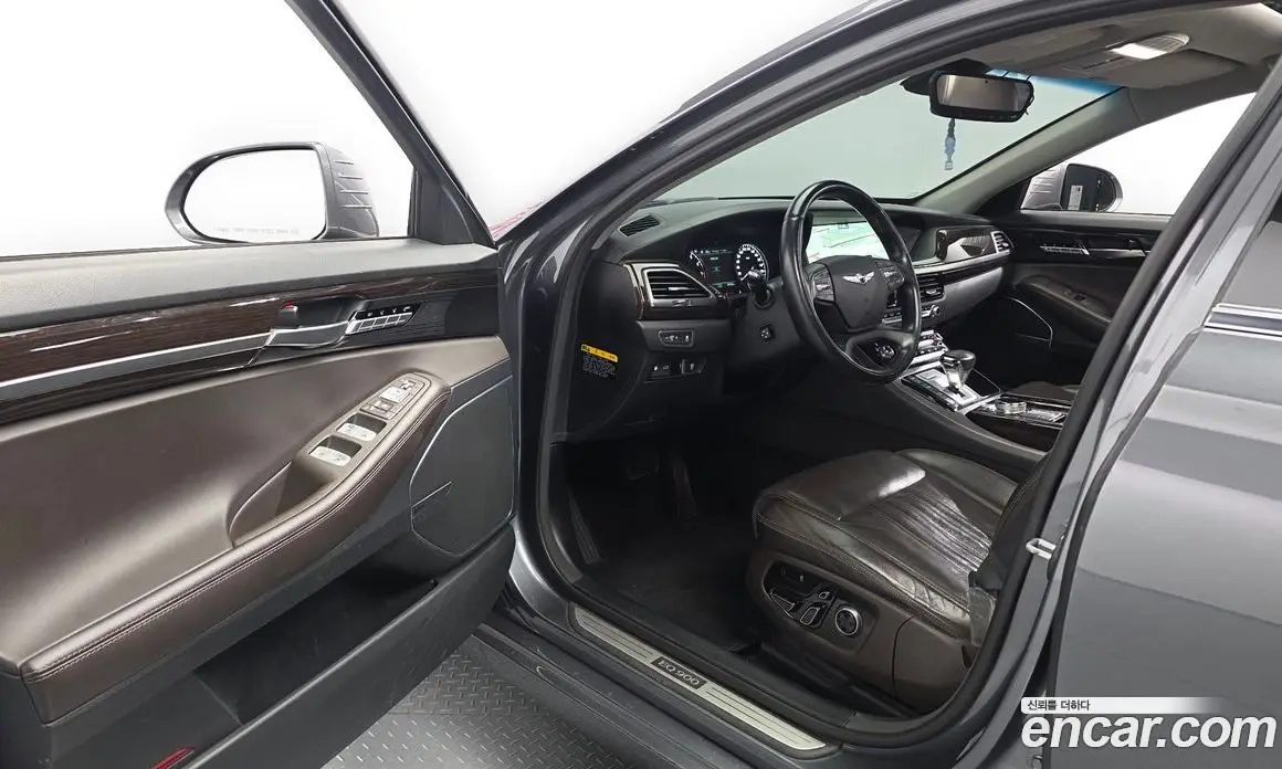 Genesis EQ900 2016 3.8 автомат (гидро), фото 13 Genesis EQ900 2016 3.8 автомат (гидро), фото 13
