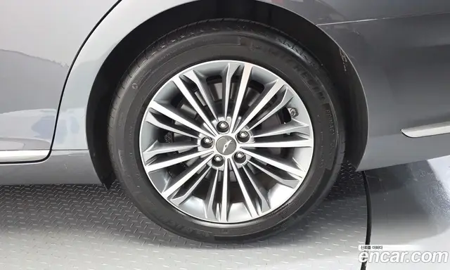 Genesis EQ900 2016 3.8 автомат (гидро), миниатюра 7 Genesis EQ900 2016 3.8 автомат (гидро), миниатюра 7