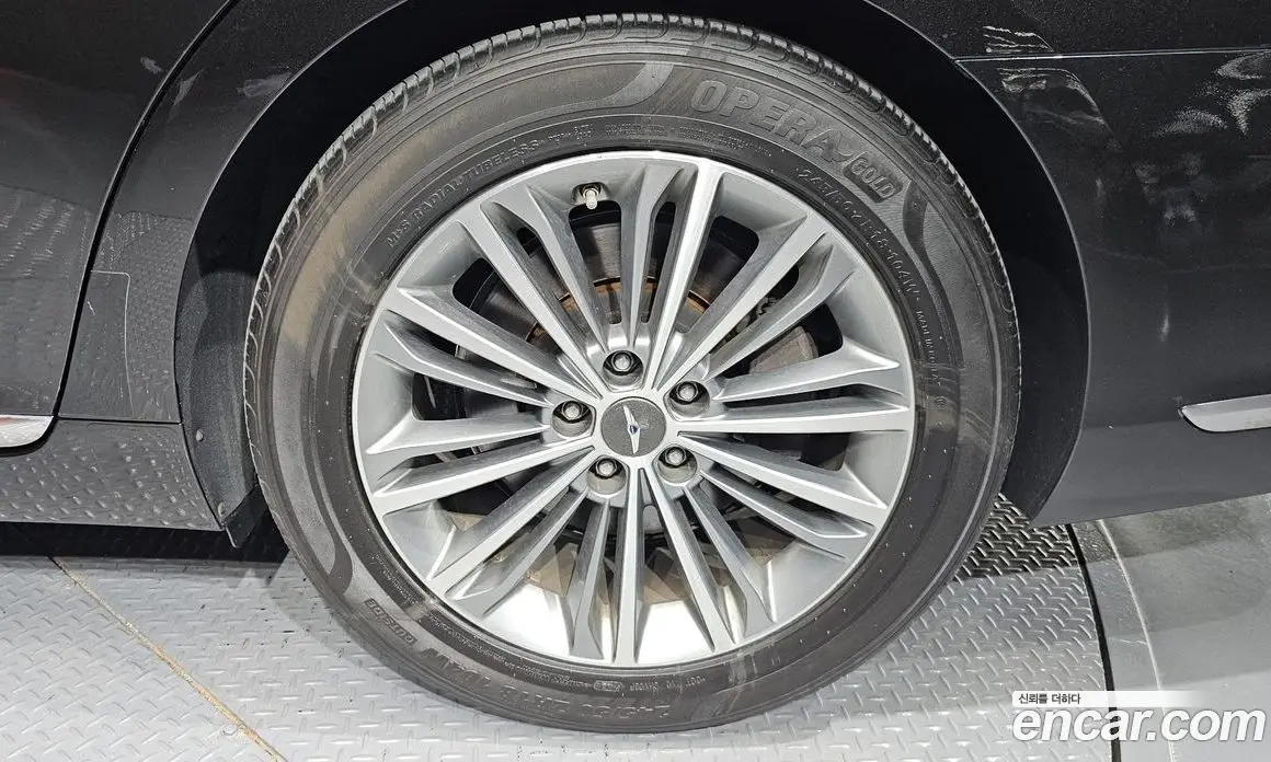 Genesis EQ900 2017 3.8 автомат (гидро), фото 7 Genesis EQ900 2017 3.8 автомат (гидро), фото 7